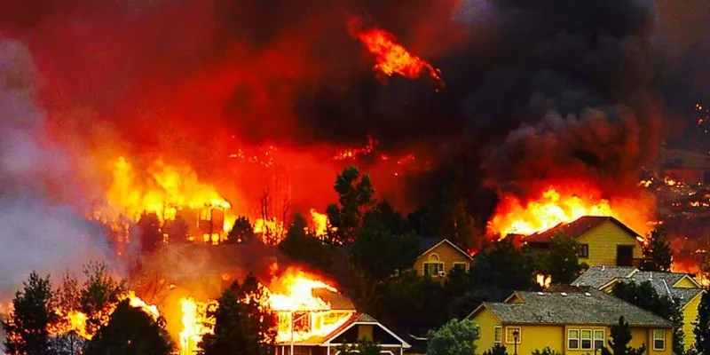 Nằm mơ thấy cháy nhà đánh số gì? Giải mã giấc mơ chi tiết 3 Những con số may mắn từ giấc chiêm bao mơ cháy nhà