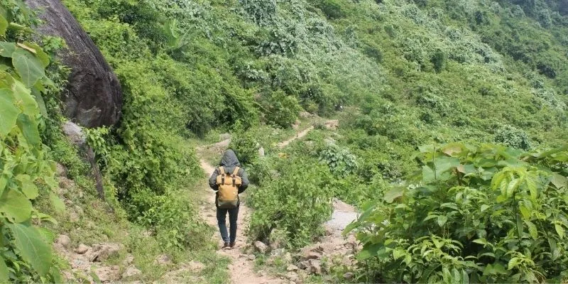 Mơ thấy đi lạc đường điềm lành hay xấu lô thủ nên đánh con gì? 3 Mơ thấy đi lạc đường trong các tình huống cụ thể